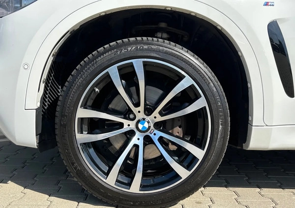 BMW X6 cena 165000 przebieg: 147735, rok produkcji 2017 z Nowogród małe 79